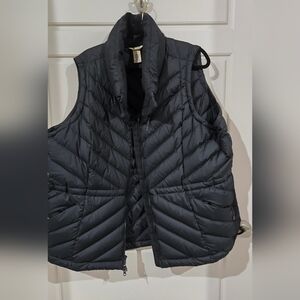 Duluth Trading Co Black Quilted Vest